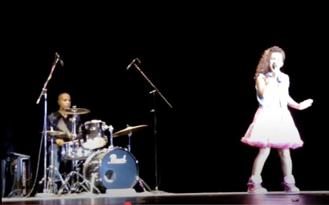 Articulators are the parts of your vocal tract that shape sound into words. While your vocal cords produce the initial sound, articulators refine and for, that sound into vowels and consonants. The articulators help turn “noise” into language.